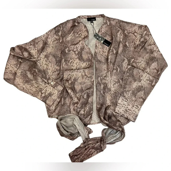 NWT Lucy Paris Button Down size M - Picture 1 of 5